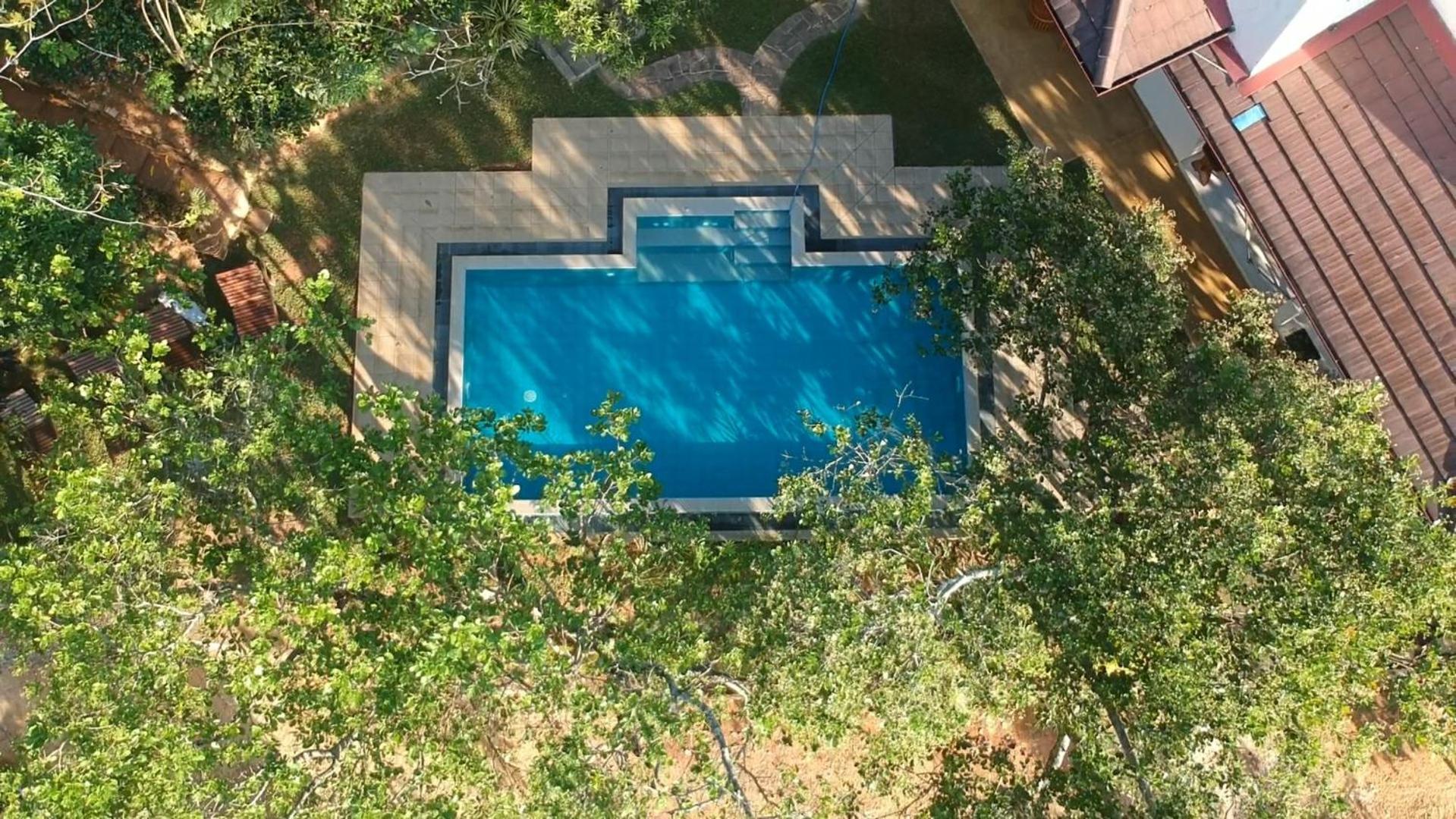 Aqua Dunhinda Villa Kandy Exterior photo