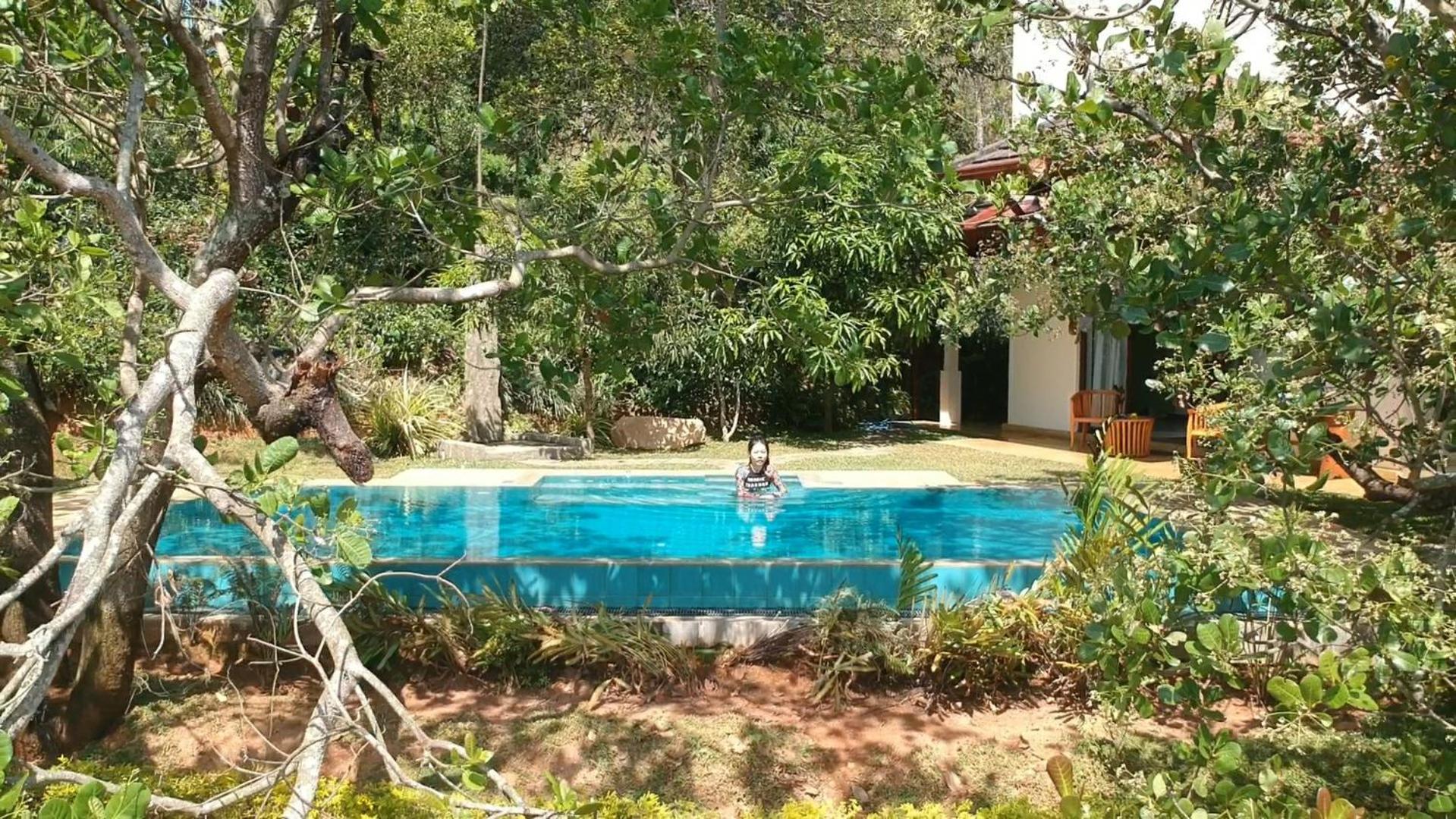 Aqua Dunhinda Villa Kandy Exterior photo